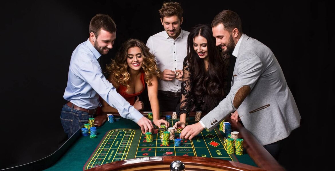 Casino777dk မိုဘိုင်းအက်ပ်မှ VIP Bonus နှင့် Cashback ဆုများ ရရှိနေသောမြန်မာကစားသမား မြင်ကွင်း